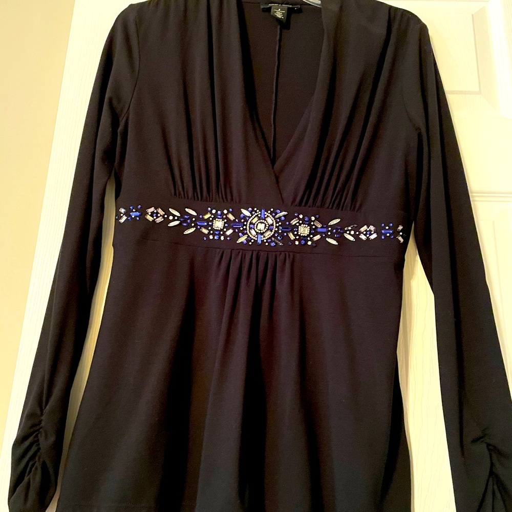 WHITE HOUSE BLACK MARKET Top